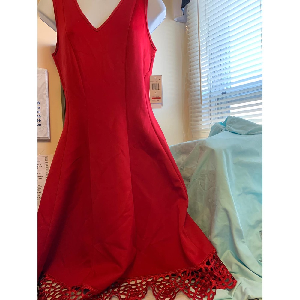 Donna Ricco's fit and flare dress. NWT